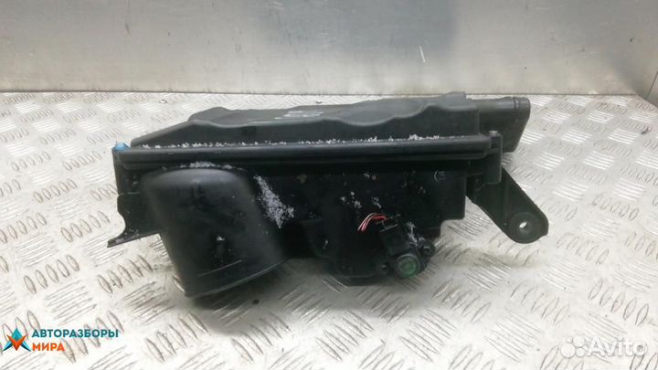 Корпус воздушного фильтра Mercedes-Benz M-Класс