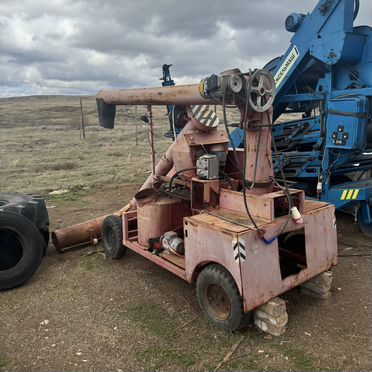 Протравливатель Гатчинсельмаш ПС-10АМ, 2010