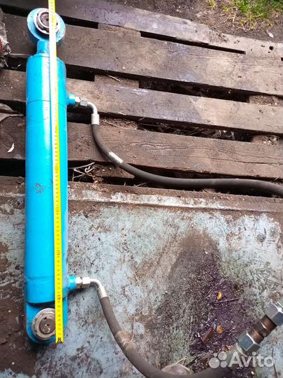 Цилиндр гидравлический бу