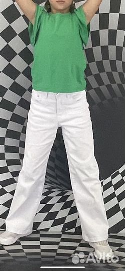 Джинсы трубы для девочки