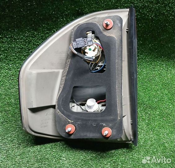 Фонарь задний правый BMW Х3 I E83, рест