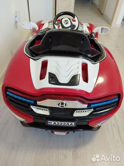 Детский электромобиль