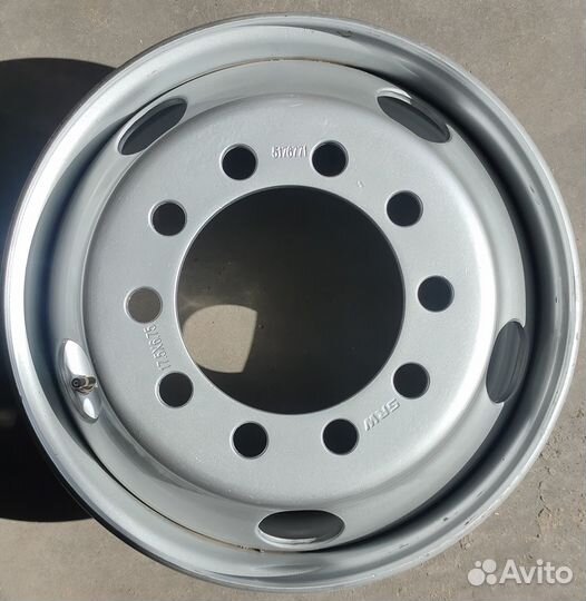 Sunrise SRW 6.75x17.5 10x225 ET142 D176
