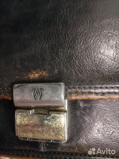 Мужской кожаный портфель