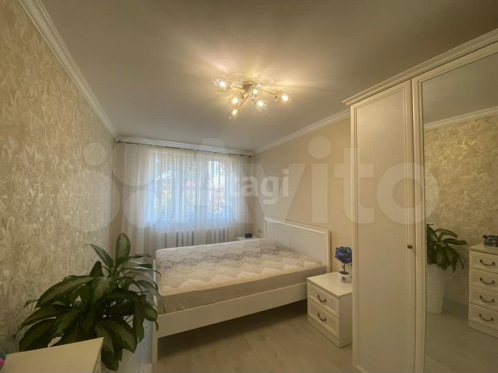 3-к. квартира, 70,4 м², 1/5 эт.