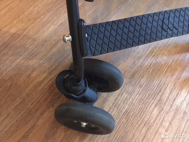 Коляска трость maclaren