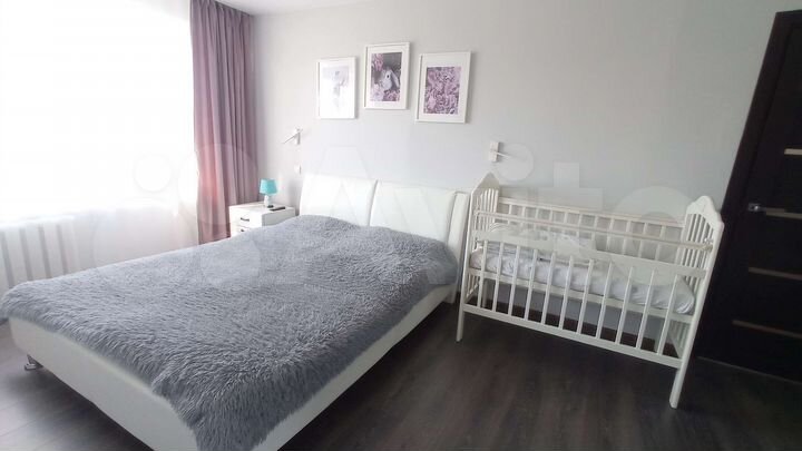 2-к. квартира, 50 м², 1/9 эт.