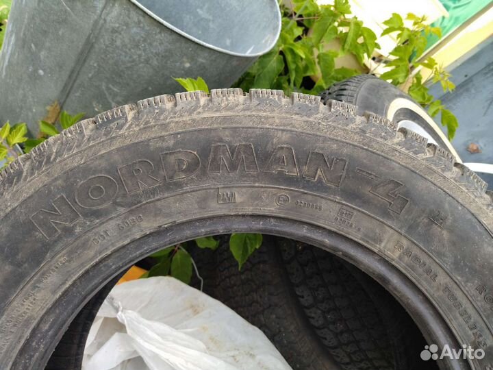 Nordman Nordman 4 215/65 R16