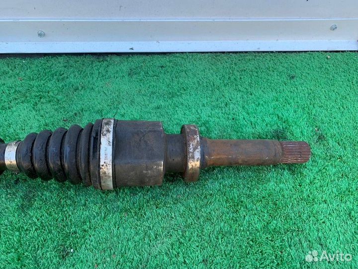 Полуось (привод) передняя правая R Renault Scenic