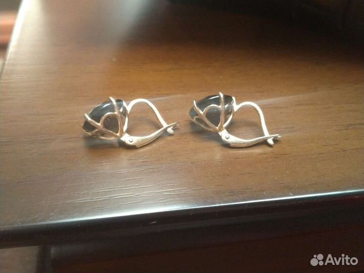 Золотые серьги с раухтопазом