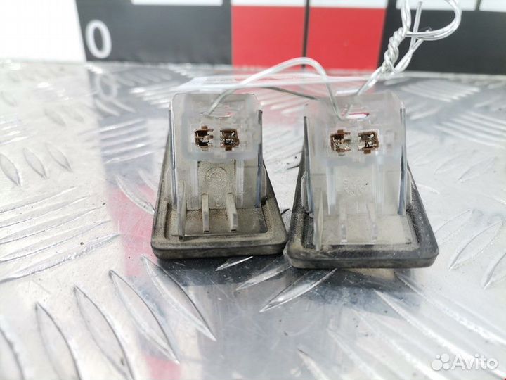 Подсветка номера Renault Espace 4 рест. 2010