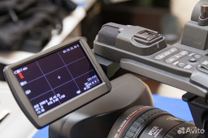 Видеокамера canon XF300