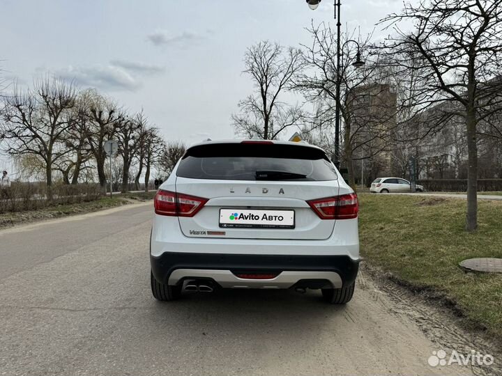 LADA Vesta Cross 1.6 CVT, 2022, 12 700 км