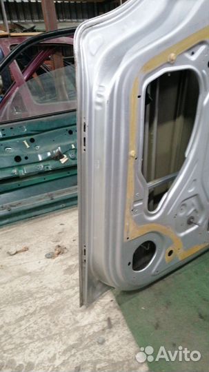 Дверь задняя левая Зафира В 2008г.в