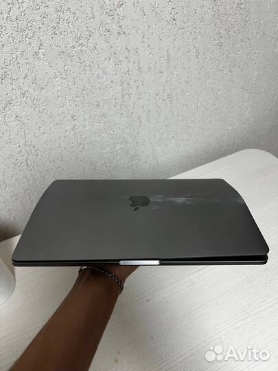 Apple MacBook Pro