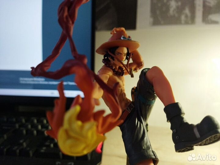 Фигурка banpresto one piece Эйс