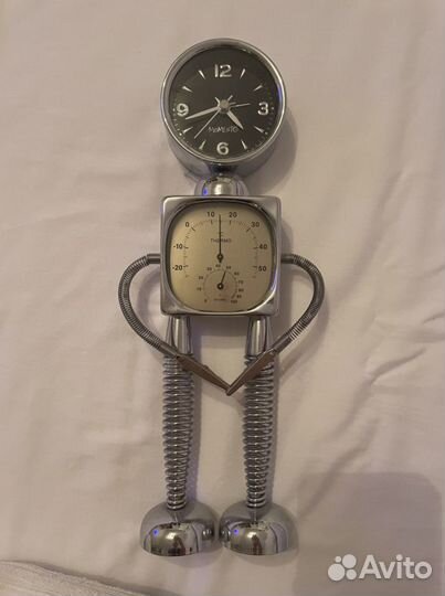 Часы-термометр Momento