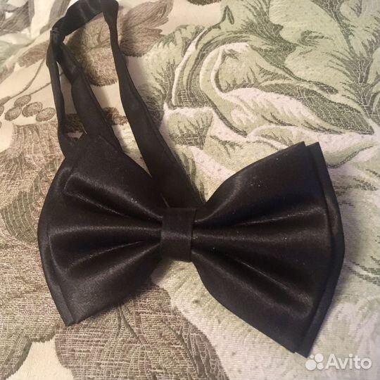 Бабочки и галстук