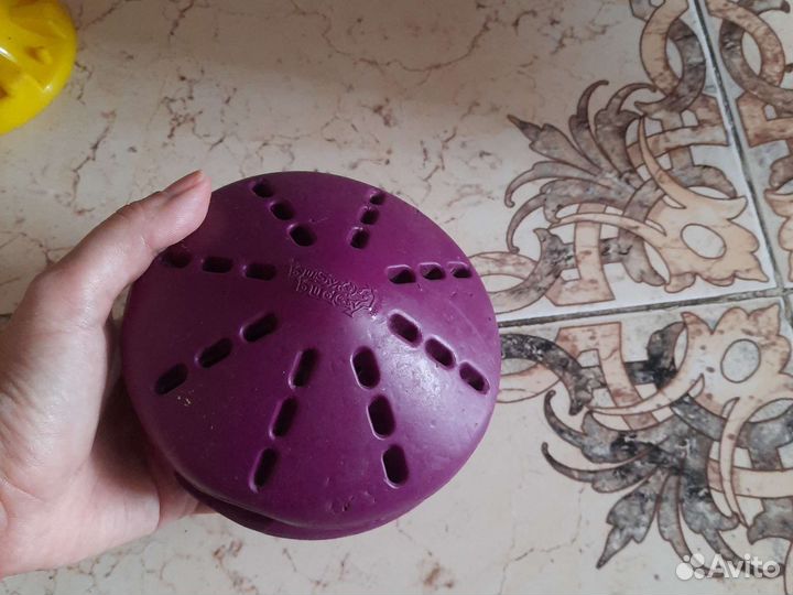 Игрушка кормушка Busy buddy