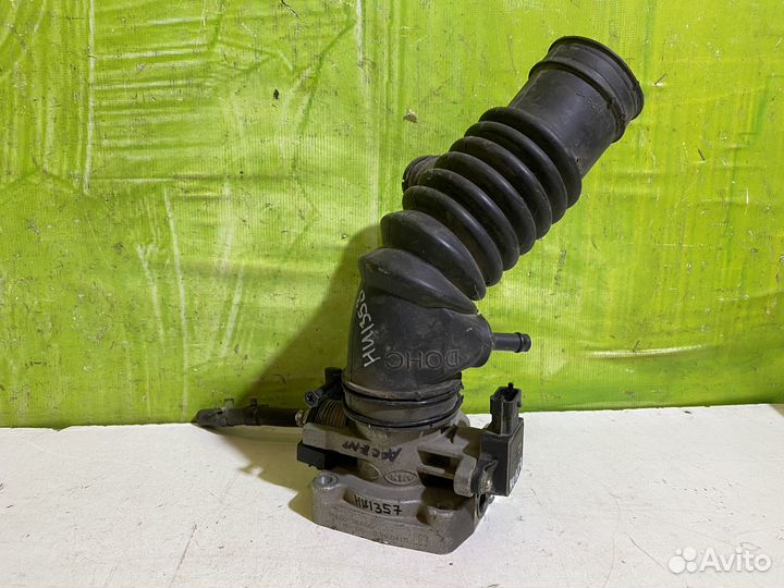 Заслонка патрубок резонатор Hyundai Accent