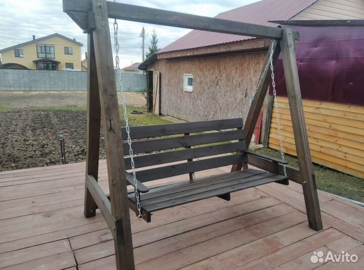Качели деревянные