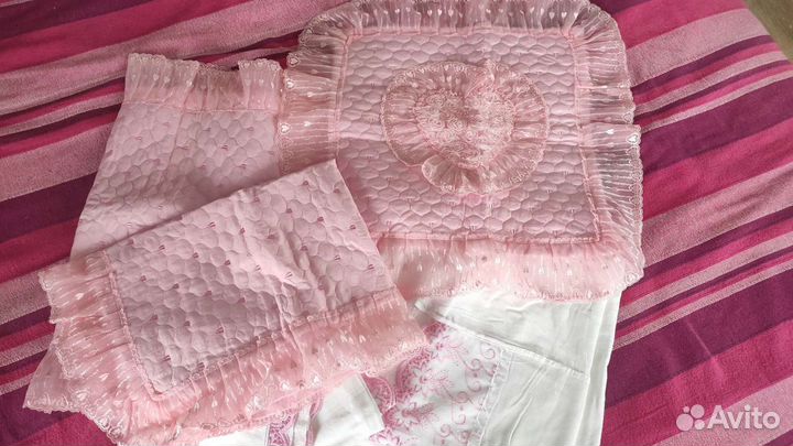 Набор постельного белья с покрывалом на кровать