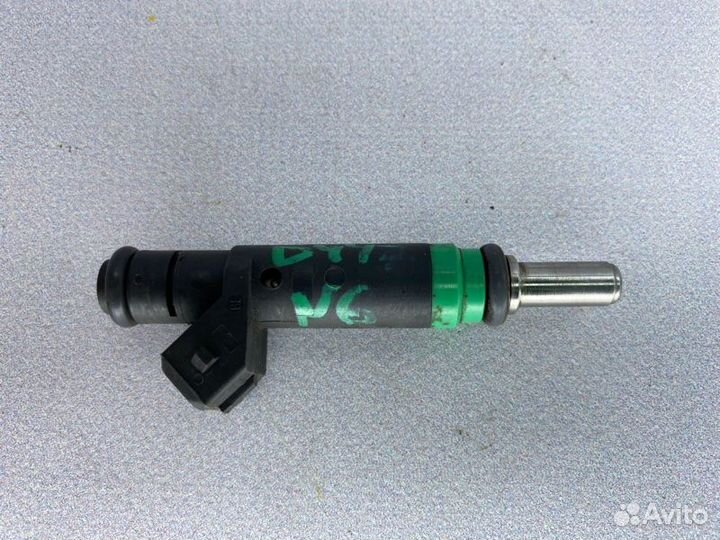 Форсунка топливная Bmw X5 E53 рестайлинг N62 4.4I