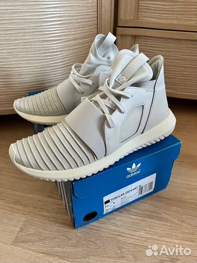 Кроссовки Adidas Tubular Defiant Англия р. 38.5