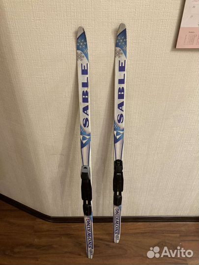 Лыжи беговые детские 130 см