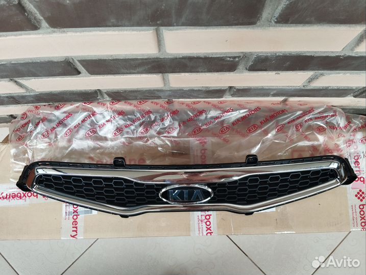 Новая Решётка радиатора Kia Picanto 2 Оригинал