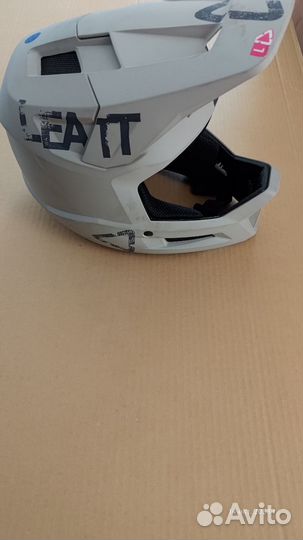 Шлем фулфейс Leatt Gravity 1.0