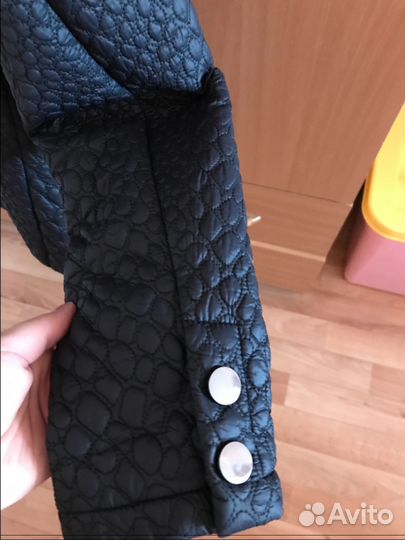 Продам куртку женскую 48 р