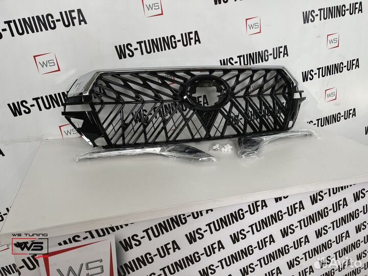 Решетка радиатора toyota land cruiser 200 P194
