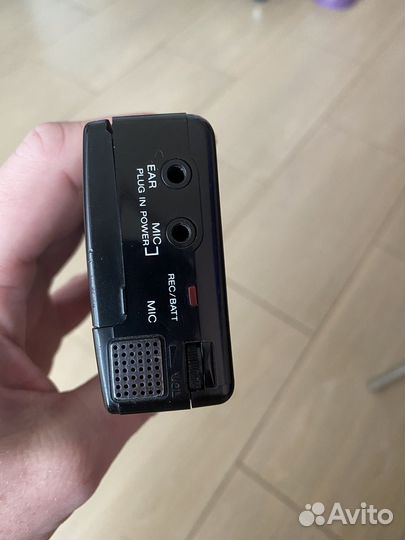 Кассетный диктофон sony