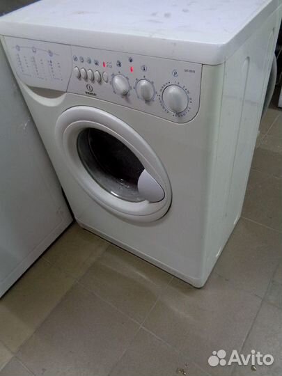 Стиральная машина Indesit