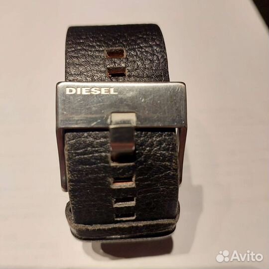 Часы diesel