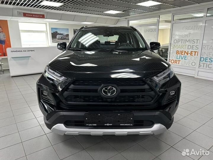 Toyota RAV4 2.0 CVT, 2024