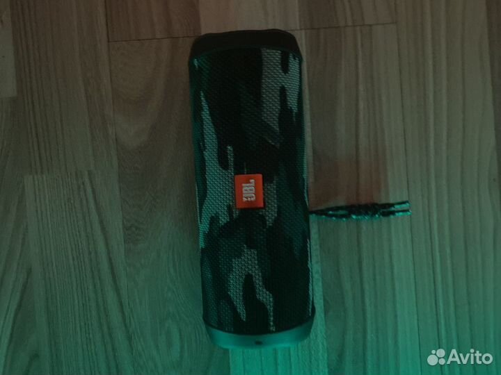 Колонка jbl flip4