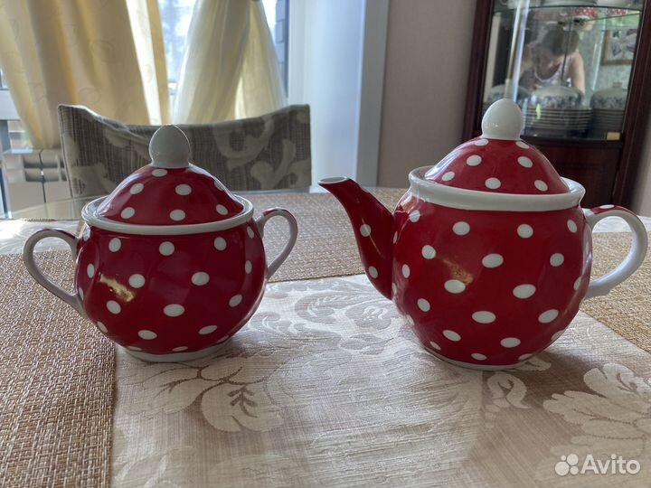 Чайный сервиз горох