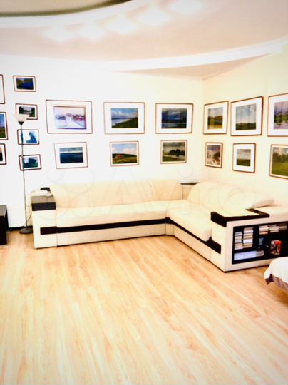 Дом 100 м² на участке 1 сот.