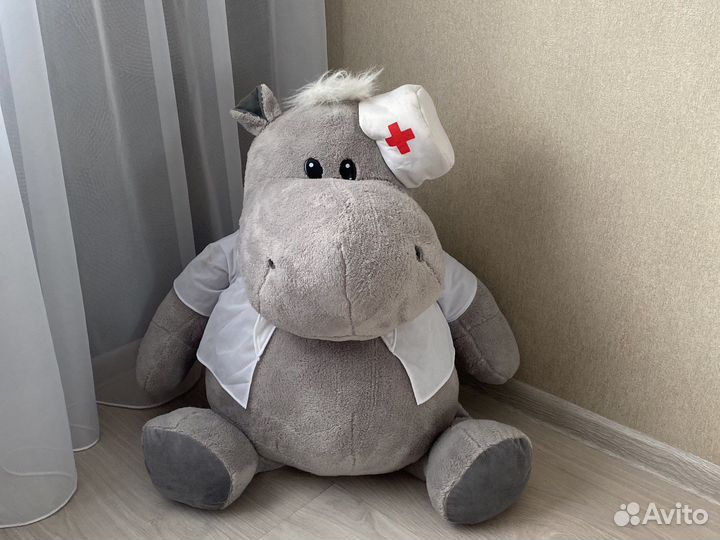 Игрушка бегемотик