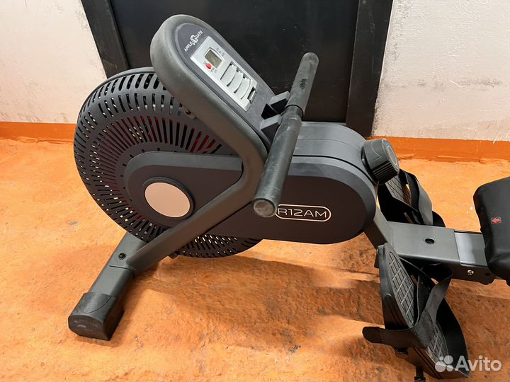 Гребной тренажер AppleGate R12 AM