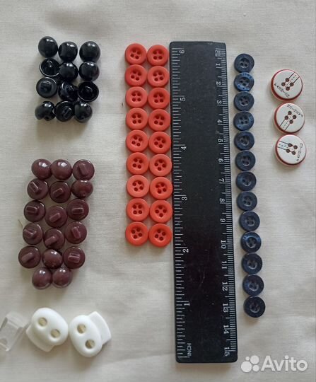 Пуговицы