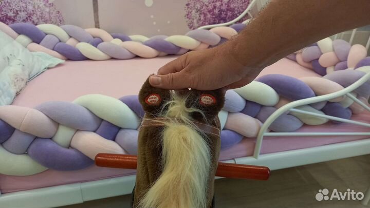 Детская качалка лошадь