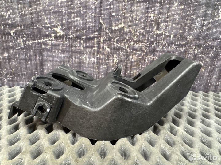 Крепление крыла переднее левое Audi A4 B6 AMB 2004