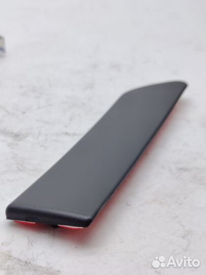 Молдинг крыла переднего левого