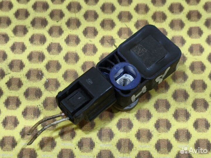 Датчик удара airbag SRS левый Renault Koleos HY0