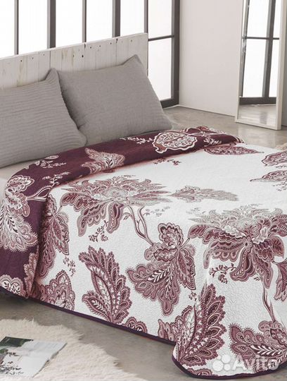 Покрывало и чехлы на декоративные подушки, 2 шт