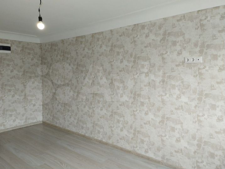 Комната 18 м² в 5-к., 5/5 эт.