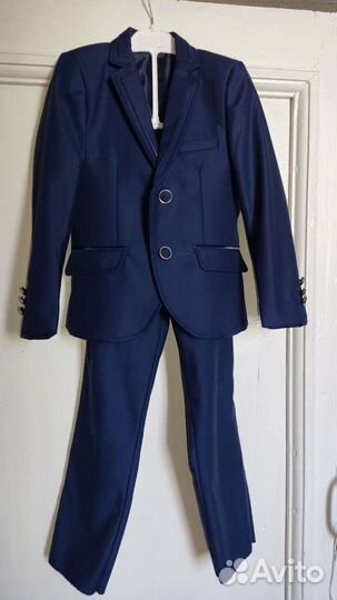 Костюм тройка на выпускной, школьный. 116-120